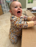 Load image into Gallery viewer, What's the Craic Gift Box
