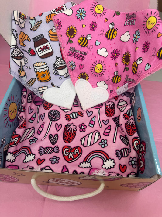 The SnooZip Starter Kit (Onesie & 2 Bibs)